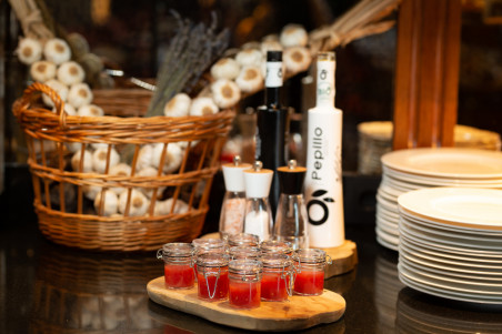 Hotel LC: Breakfast+Spa+Massage