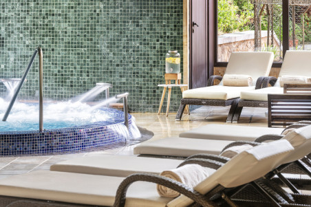 Hotel Cala del Pi: Deluxe Breakfast with views+Spa