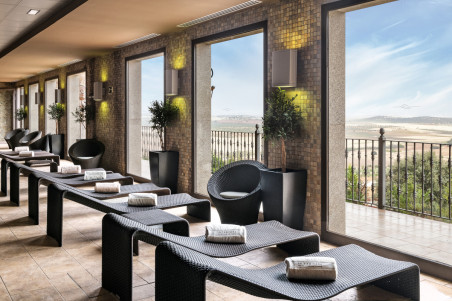 Hotel LC: Circuito Spa y Vermut para 2