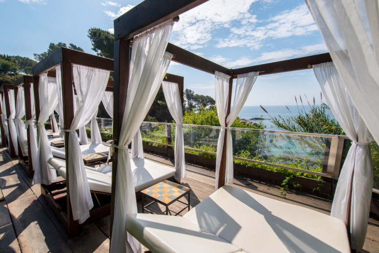 Hotel Cala del Pi:  Pool Day Experience