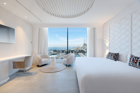 Hotel Marina Badalona: Dream Getaway in Privilege Room