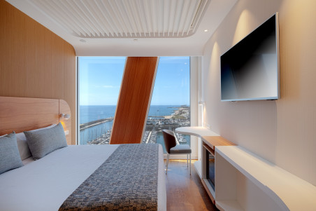 Hotel Marina Badalona: Romantic Getaway in Veler Sea View Room