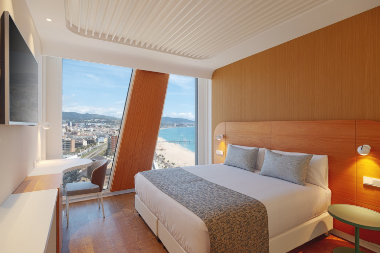 Hotel Marina Badalona: Romantic... Hotel Marina Badalona: Romantic...