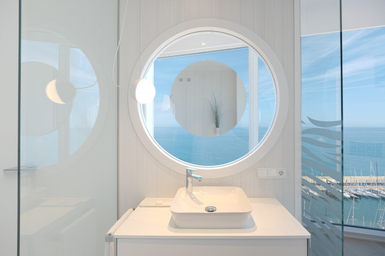 Hotel Marina Badalona: Dream Getaway...